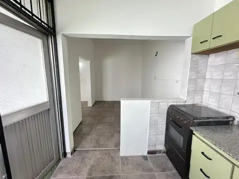 Depto Tipo Casa en Alquiler de 2 ambientes