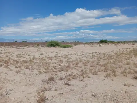 Terreno en Venta en Chimbas, USD 27.000
