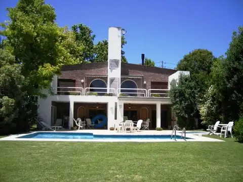 Highland Park C. C. 100