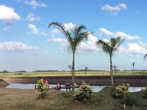 Terreno en Venta en Campos De La Enriqueta, USD 11.000