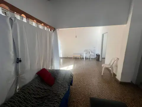 Casa - Venta - Argentina, Quilmes - Juan Cruz Varela 513