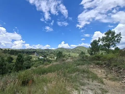 Terreno en Venta 25  mts Frente