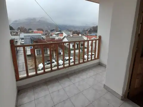 Rivadavia 1400, Piso 1