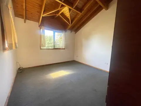 Depto Tipo Casa en Venta con 2 cocheras
