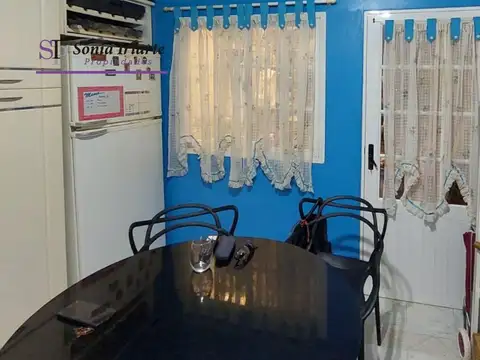 Casa en Venta en Villa Santos Tesei, USD 130.000