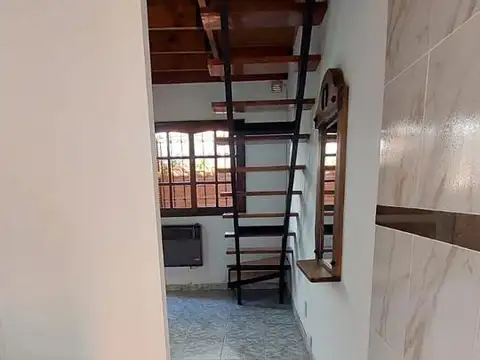Departamento en Alquiler en Villa Luzuriaga, $ 550.000