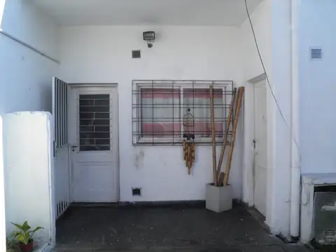 Casa en Venta en Lomas De Zamora, USD 200.000