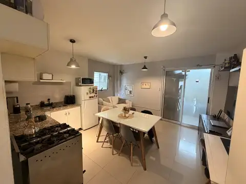 Ph 3 ambientes en planta baja a la venta en Quilmes