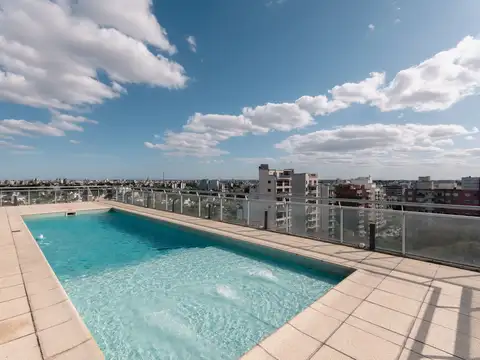 4 ambientes , 3 hab ,3 baños , cocina y lav ind, piscina , cochera y baulera OPCIONAL