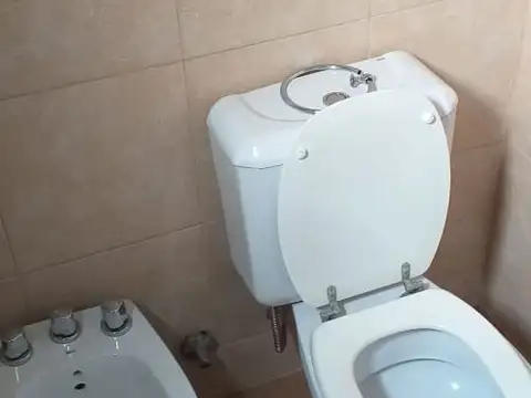 Dorrego 1600, Piso 1