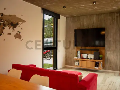 Casa 4 ambientes con 3 baños