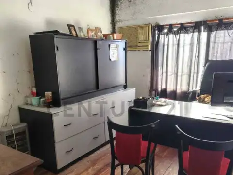 Fondo Comercio en Venta en Luis Guillon, USD 920.000
