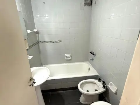 Departamento en Alquiler en Chacarita, $ 550.000