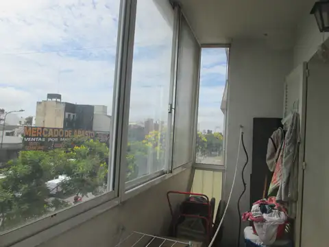 AV. DE LOS CONSTITUYENTES 6200, Piso 2