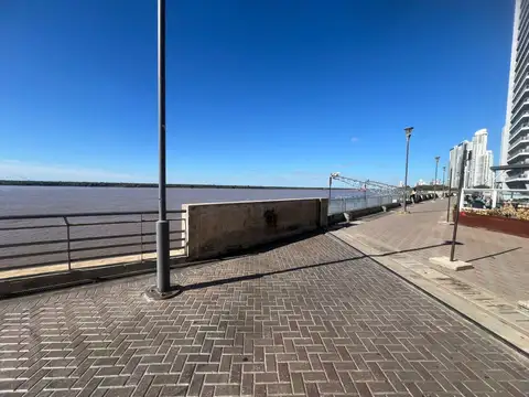 Local en Venta en Puerto Norte, USD 430.000
