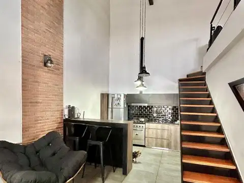 Depto Tipo Casa en Venta en Lanús Este, USD 147.000