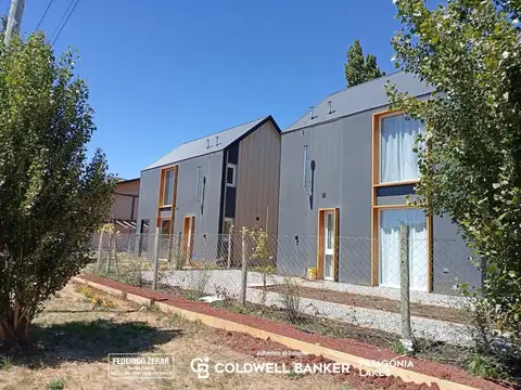 Casa 3 ambientes con 2 baños