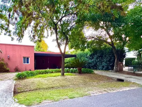 VENTA CASA 4 AMB  C/PILETA- BARRIO SAUSALITO PILAR
