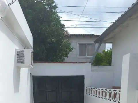 Casa en Alquiler en Olivos, $ 980.000