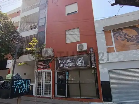 VENTA DEPTO 2 DORM EN AVENIDA PUEYRREDON AL 1700 EXCELENTE UBICACION