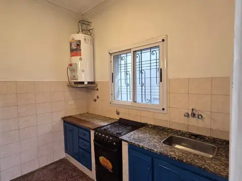 Casa en Alquiler con 1 cochera