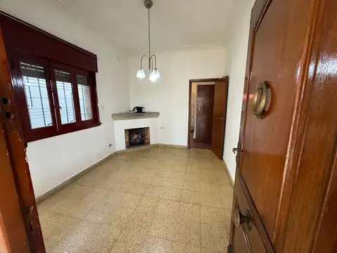 Casa en Alquiler en Temperley, $ 1.100.000