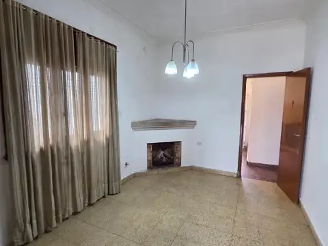 Casa en Alquiler en Temperley, $ 1.100.000