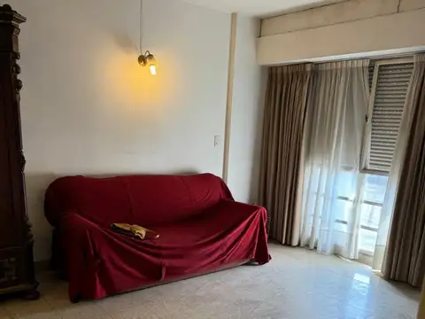 Depto Tipo Casa en Venta 28 años