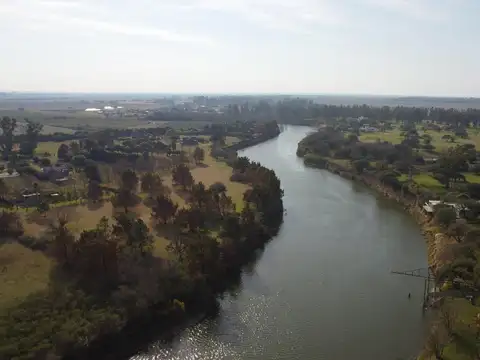 Terreno al río en Chacras del Rincon - Pueblo Carcaraes