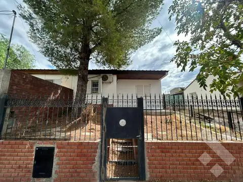 Venta Casa 2 dorm. Lago escondido 3500. Neuquen Capital