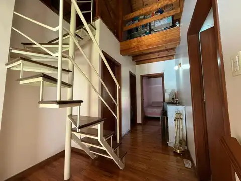 IMPORTANTE CASA DE 4 AMB CON PISCINA GARAGE