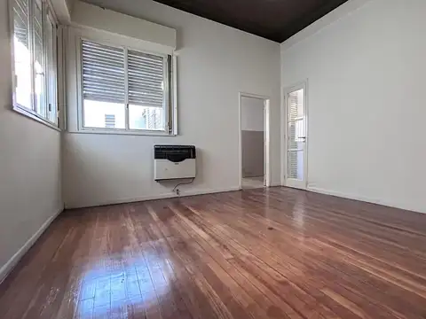 Depto Tipo Casa en Venta en Almagro, USD 179.000