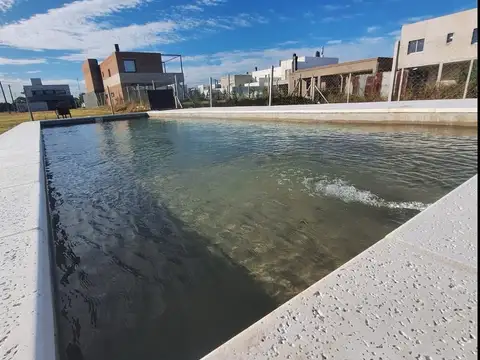 LOTE 12 x 45 c/ pileta | Barrio Don Carlos - José Hernández