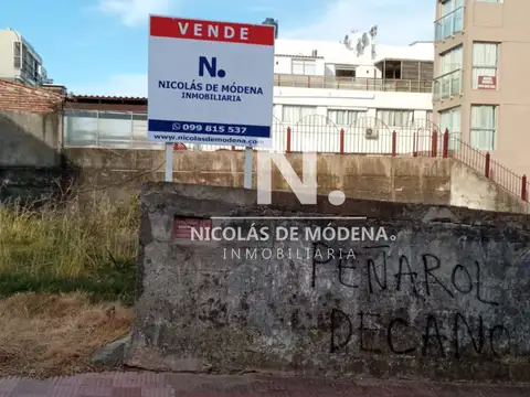 Terreno en Venta 25  mts Frente