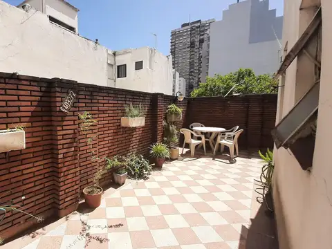 VENTA 4 AMB CON PATIO Y PARRILLA SIN EXPENSAS