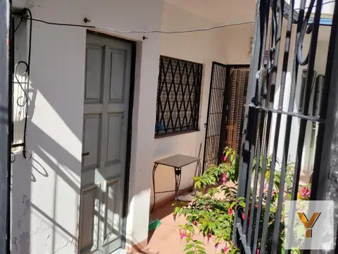 Depto Tipo Casa en Venta al Este