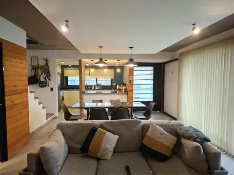 Depto Tipo Casa en Venta 14 años