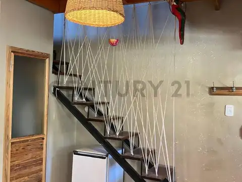 25 de Mayo 1300, Piso 0