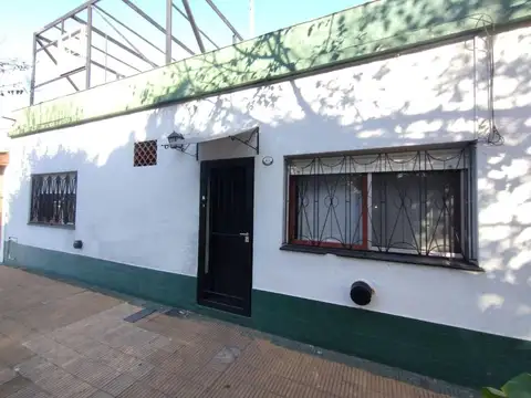 PH TIPO CASA , VENTA , 3 AMBIENTES , TEMPERLEY , TERRAZA Y PATIO PRIVADO