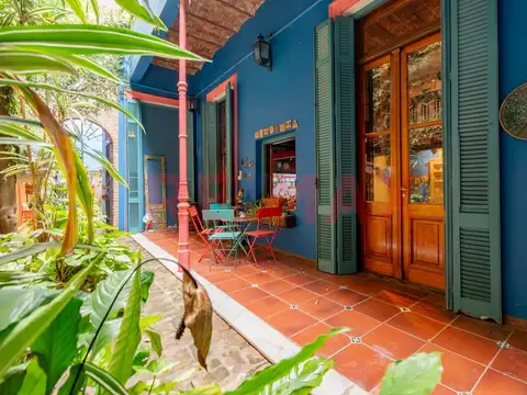 VENTA CASA 7 AMB. EN CABALLITO CON PATIO Y TERRAZA