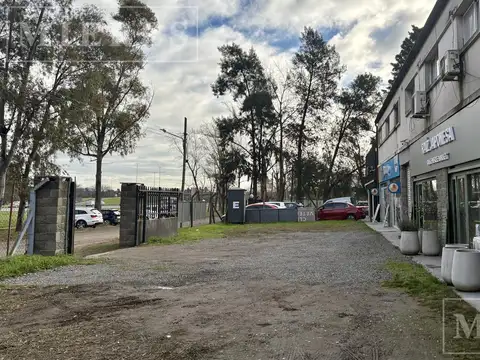 Local en venta en Pilar, Colectora 12 de Octubre 8986