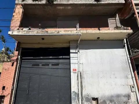 VENTA DE DEPOSITO CON OFICINAS ZONA NORTE