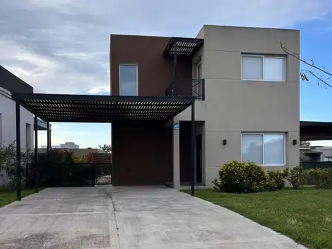 Alquiler Casa En San Ramon, Pilar Del Este