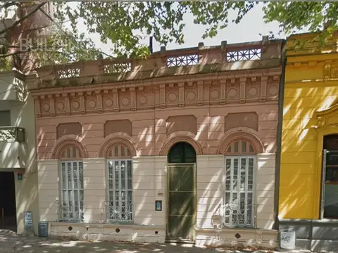 Casa en  venta a demoler -destino comercial -educativo - residencia - Emprendimiento