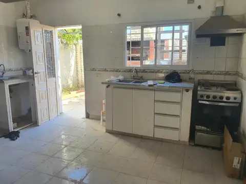 Depto Tipo Casa 2 ambientes con 1 baño