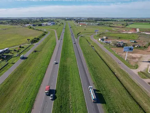 Galpon en Alquiler 20  mts Frente