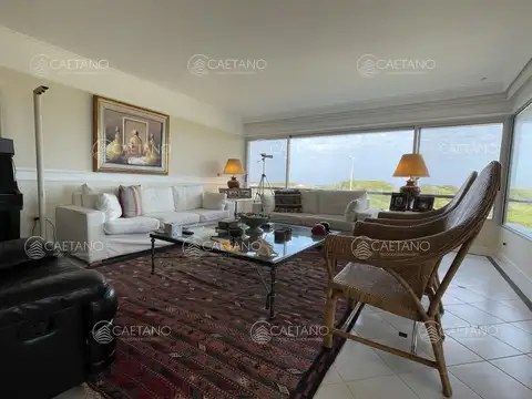 Departamento 5 ambientes con 5 baños