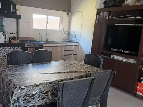 Casa en Venta en Plottier, USD 70.000