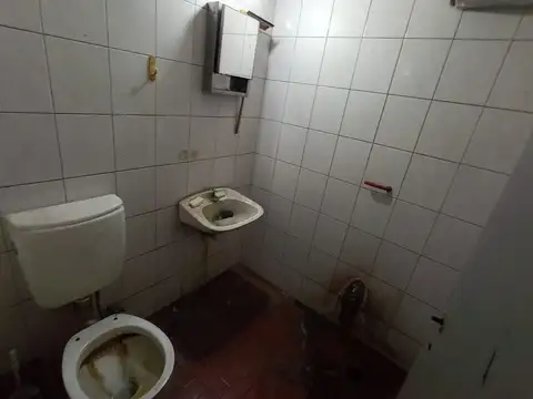 Local en Alquiler en González Catan, $ 680.000