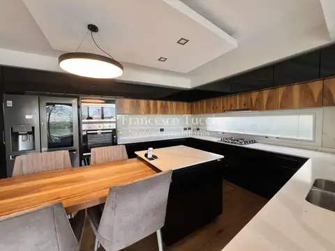 Casa en Alquiler en Terravista, USD 2.400